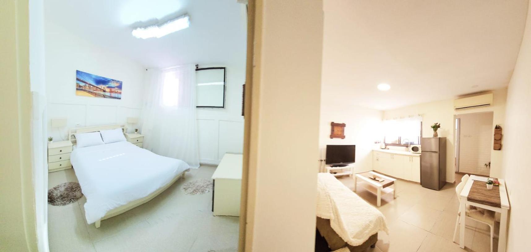 פינה קטנה בערבה Hotel Be'er Ora Bagian luar foto